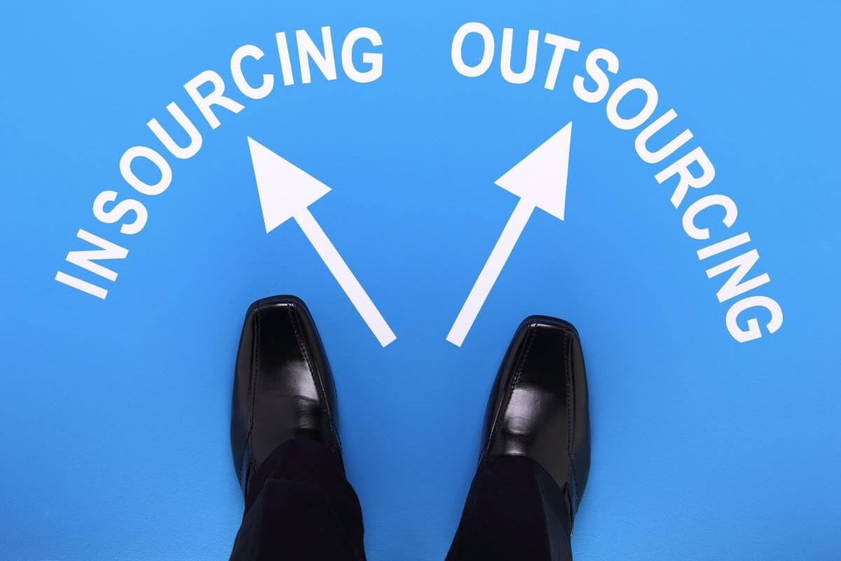 What Is Insourcing and Outsourcing in a Supply Chain_