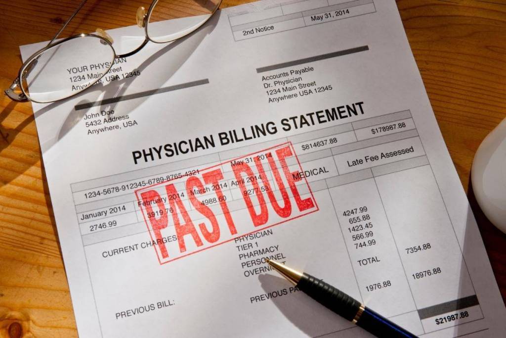 Disadvantages of Outsourcing Medical Billing_Past due medical bill invoice, statement for a physician payment. Invoice is Past due to failed payment processing, medical coding and billing.