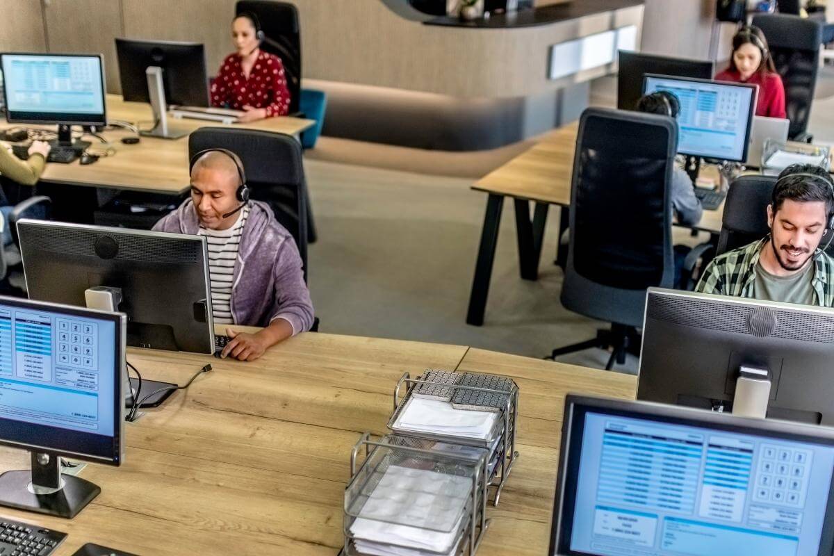 10 Ways Call Centers Can Be More Efficient and Thriving