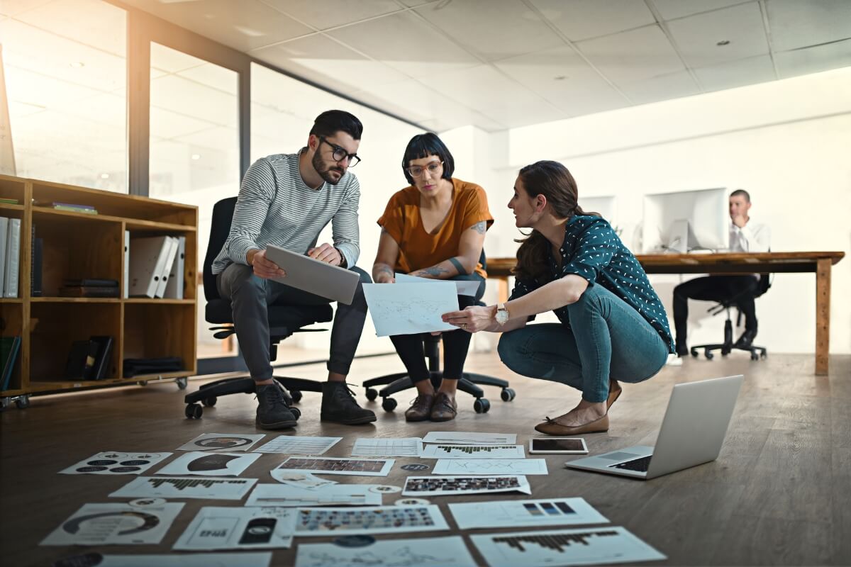 What To Consider When Selecting a CCaaS Solution