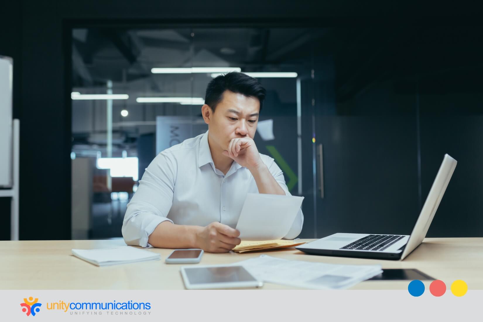 Business man thinking of Reasons Not To Outsource E-commerce Fulfillment