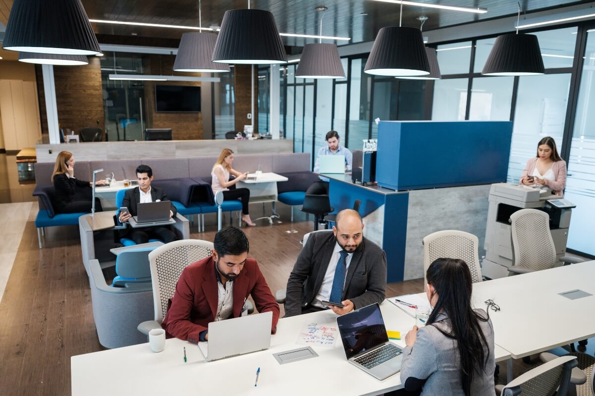 Outsource work to Mexico - featured image