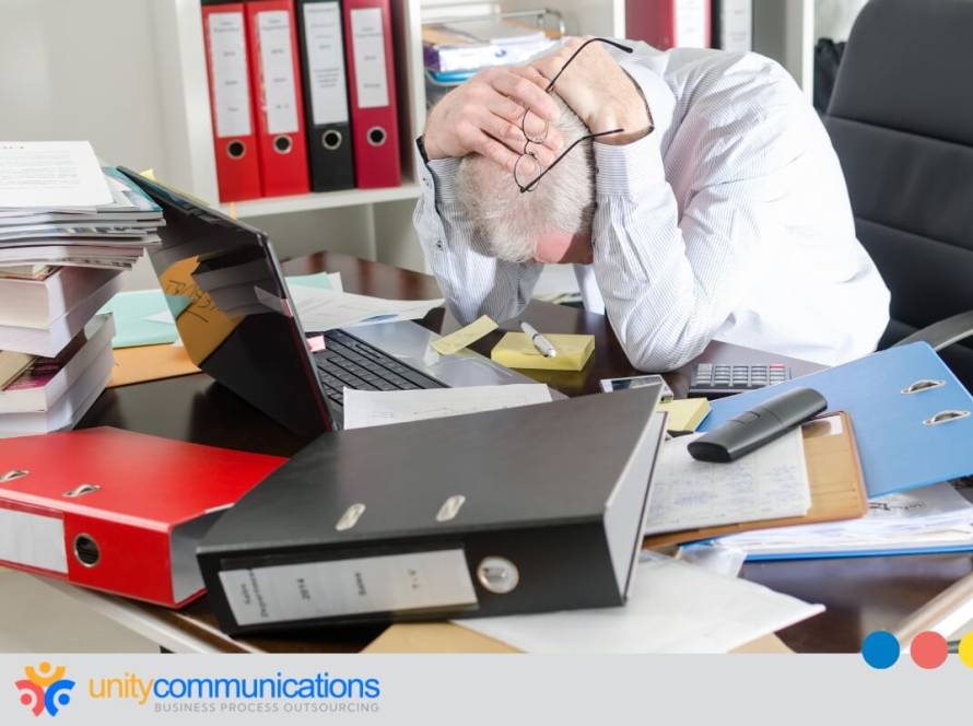 5 Signs It’s Time to Outsource - featured image