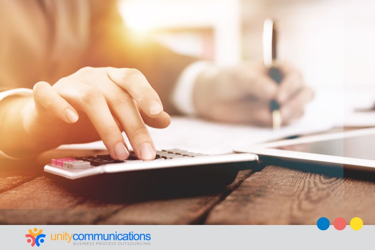 payroll processing outsourcing firm - featured image