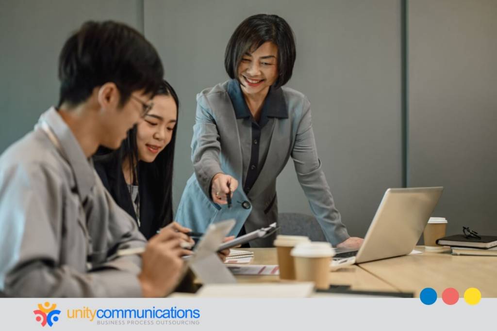 Outsourcing employee training programs - featured image