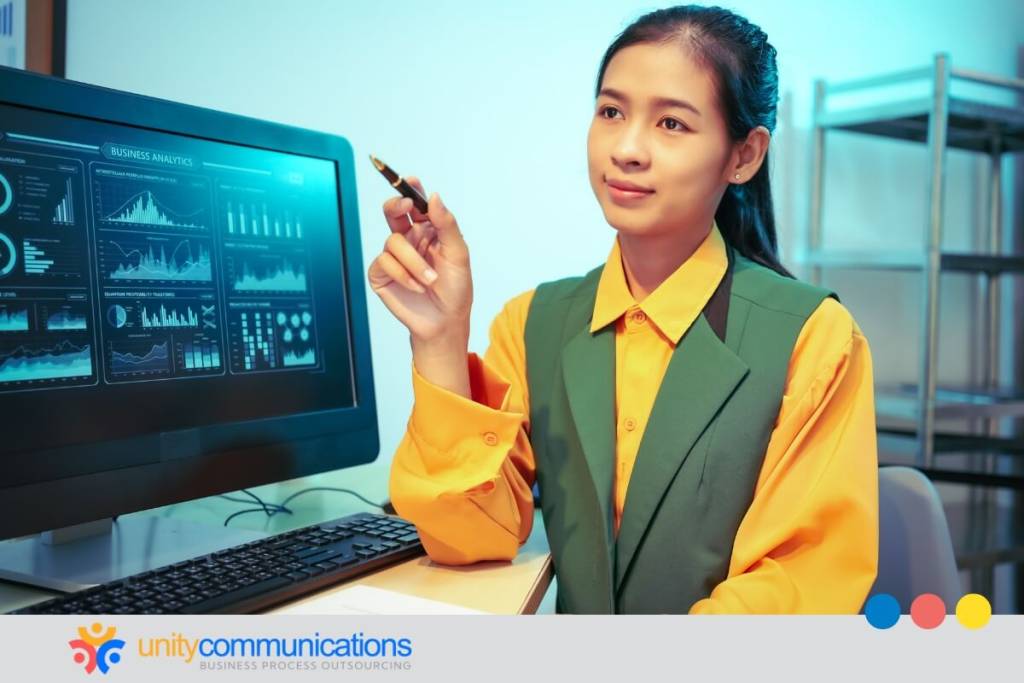 Outsourcing influencer campaign analytics - featured image