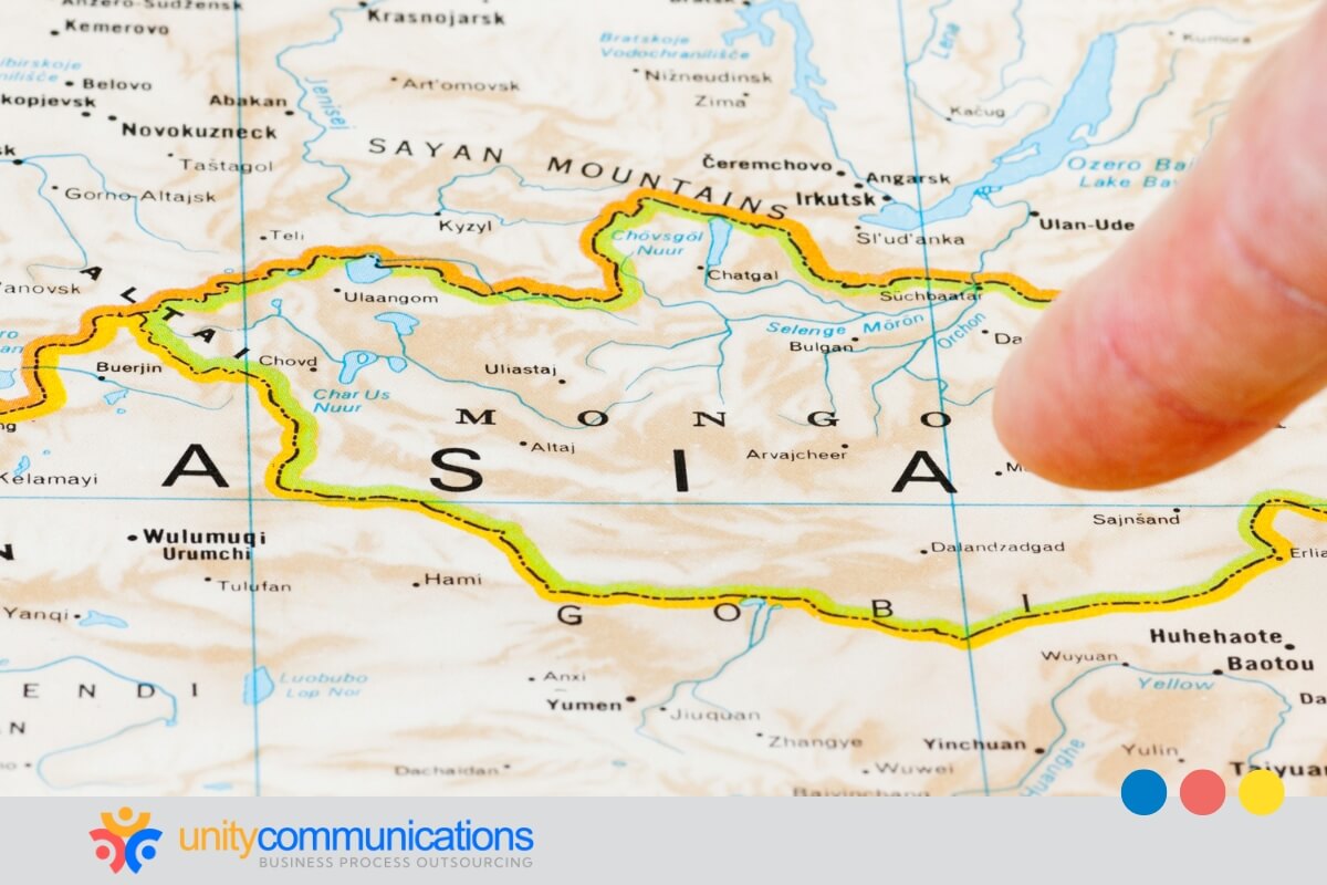 Regional trends and global hotspots in remote outsourcing