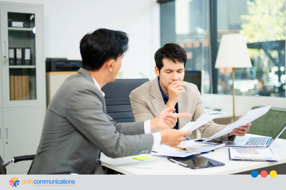What challenges come with Philippine outsourcing?