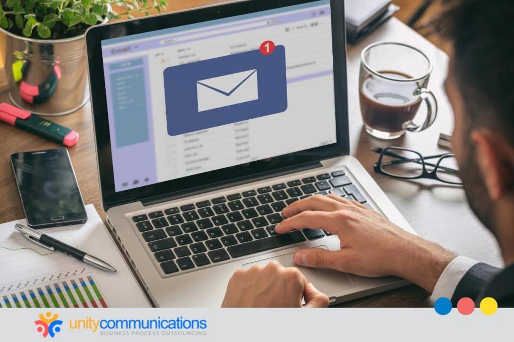 When to outsource email marketing - featured image