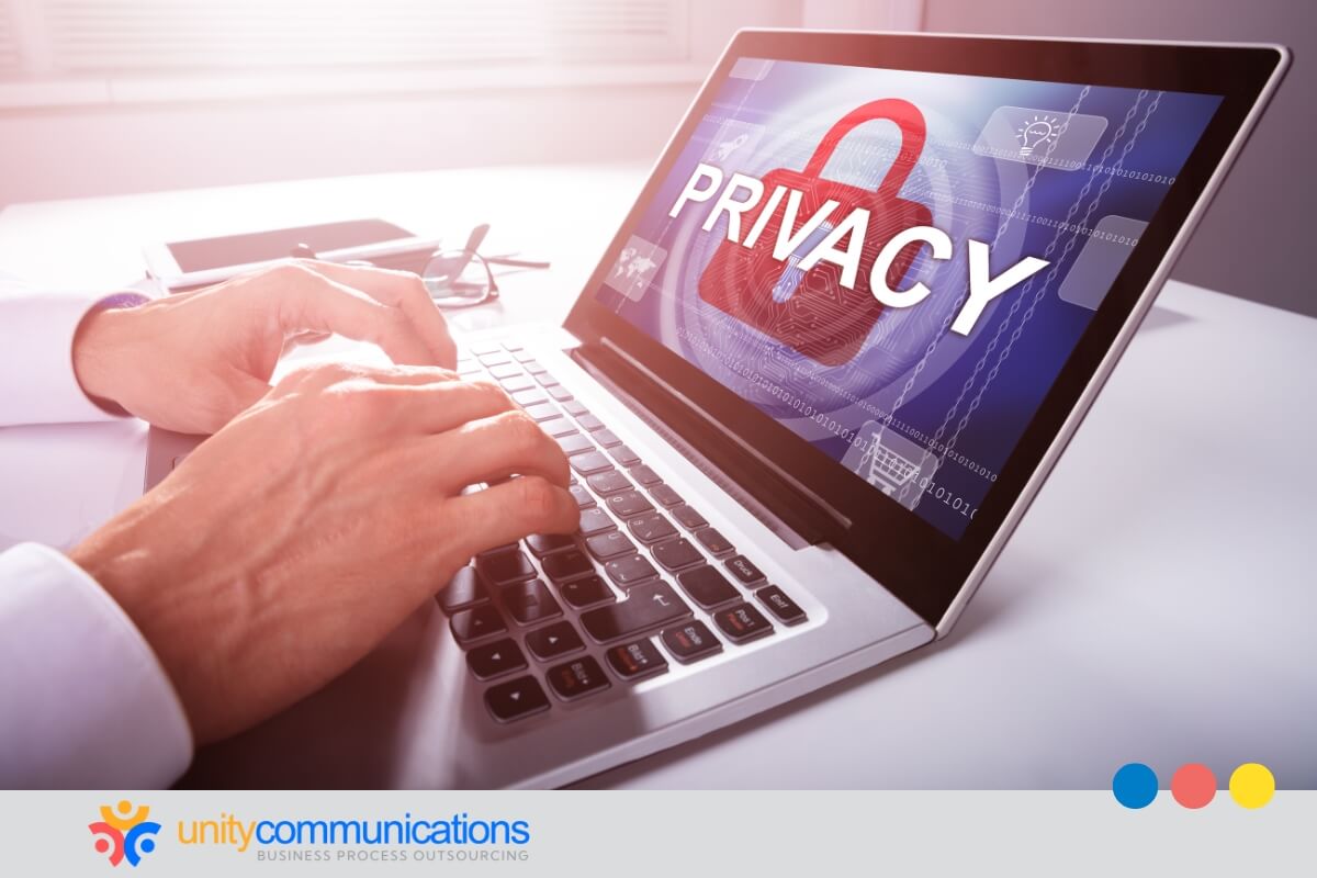 Challenges and risks of outsourcing niche roles in education