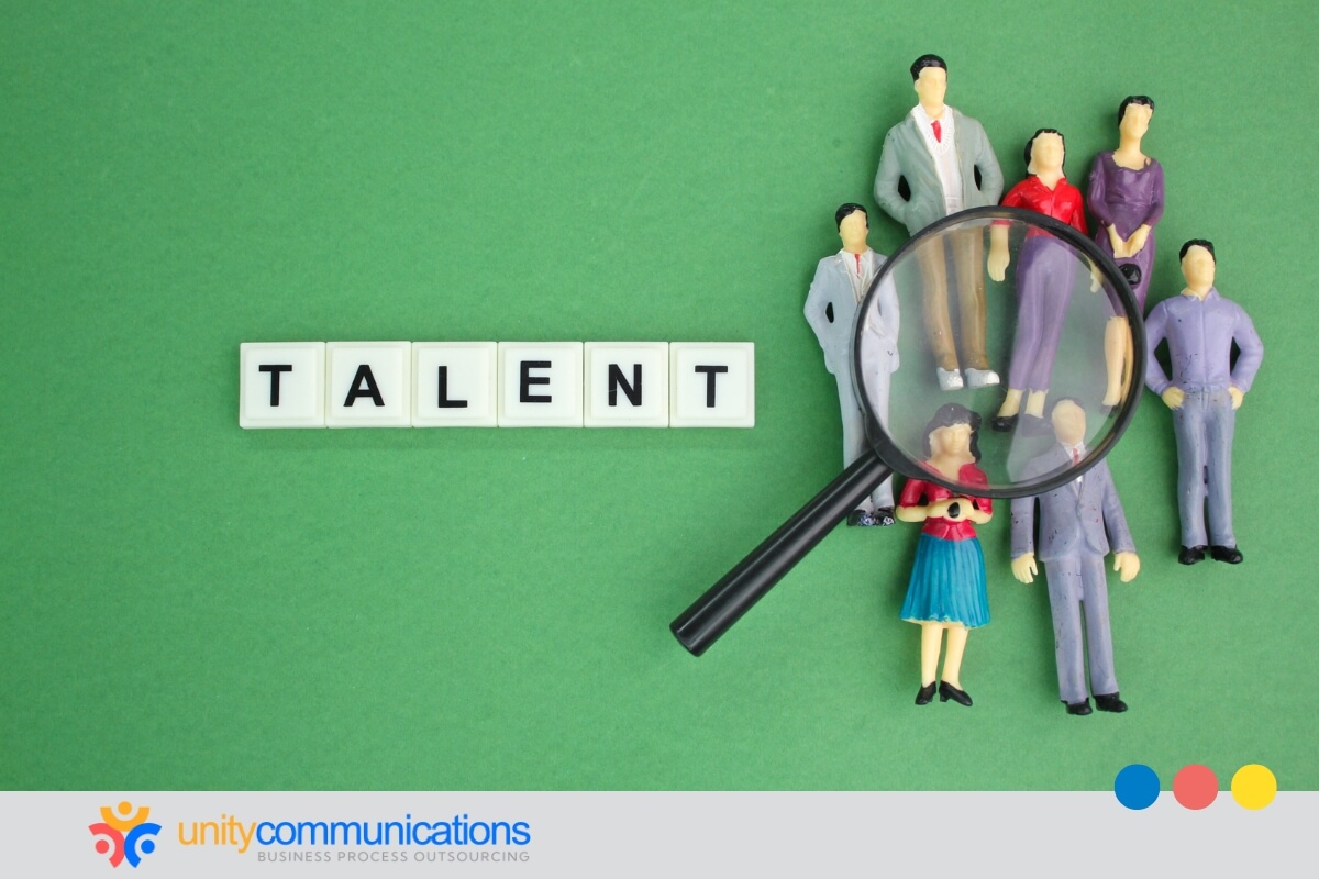 8 uses of GCCs for HR outsourcing
