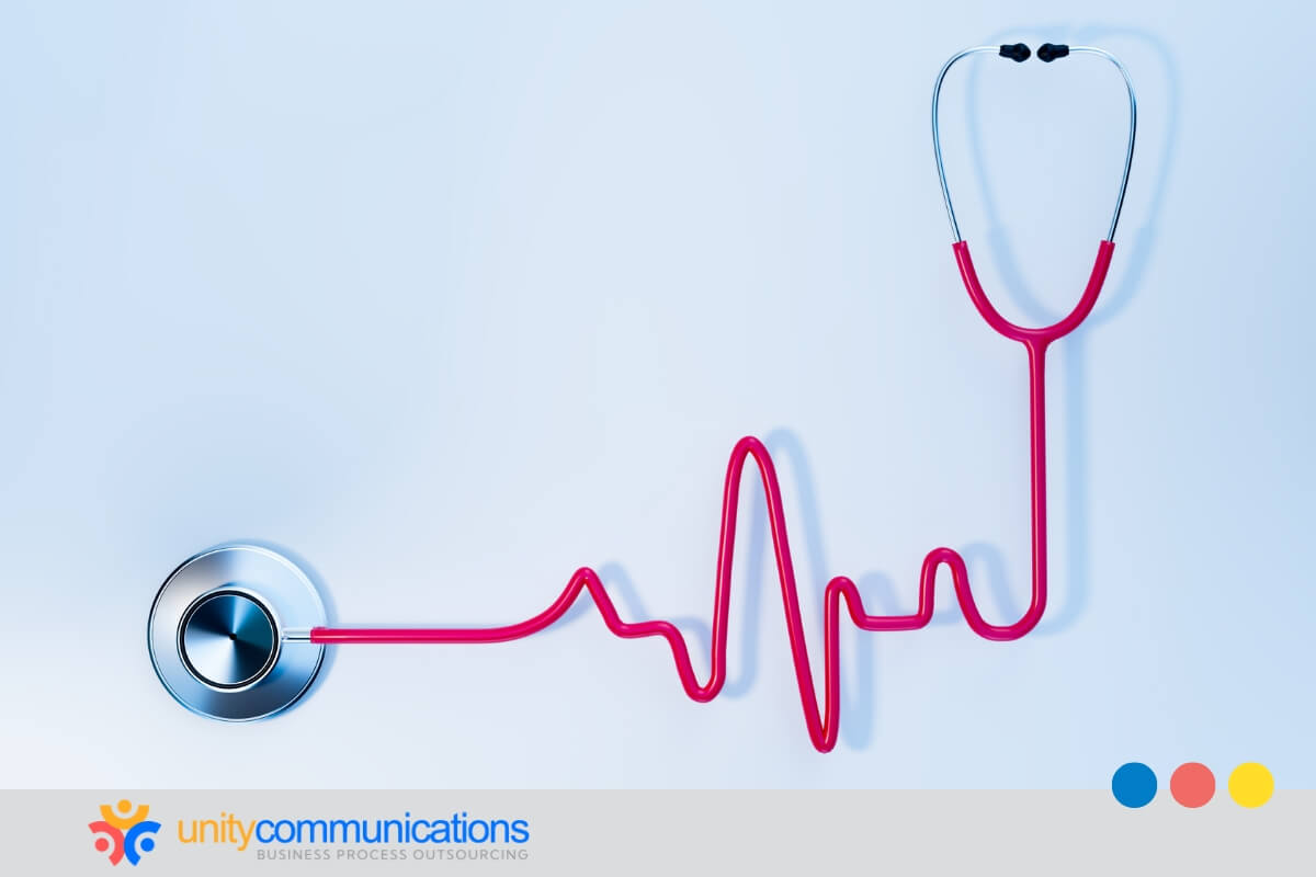 What is niche outsourcing in the healthcare industry