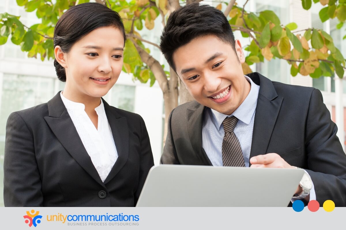 Conversational IVR vs. AI voicebots_ Which fits your SMB best