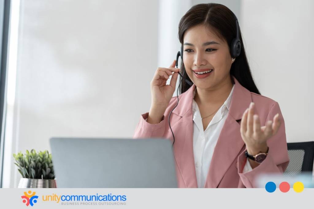 live vs AI receptionist - featured image