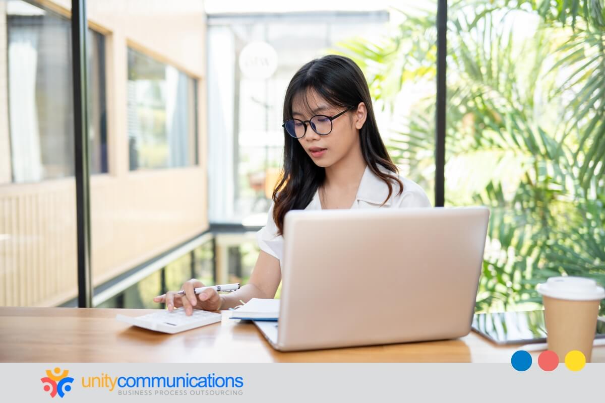 How do pricing models work, and what will plumbers actually pay