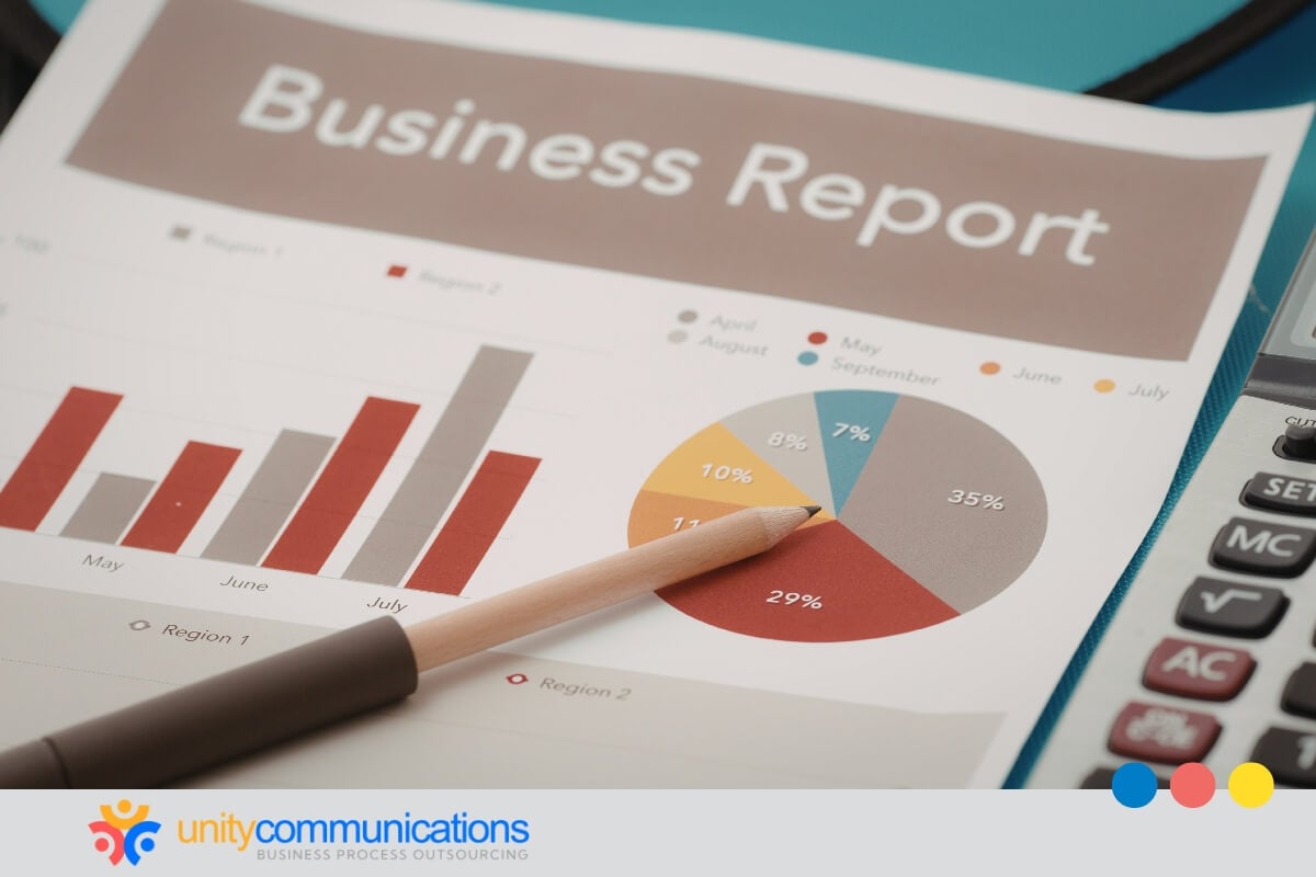 How do AI agents improve team decision-making