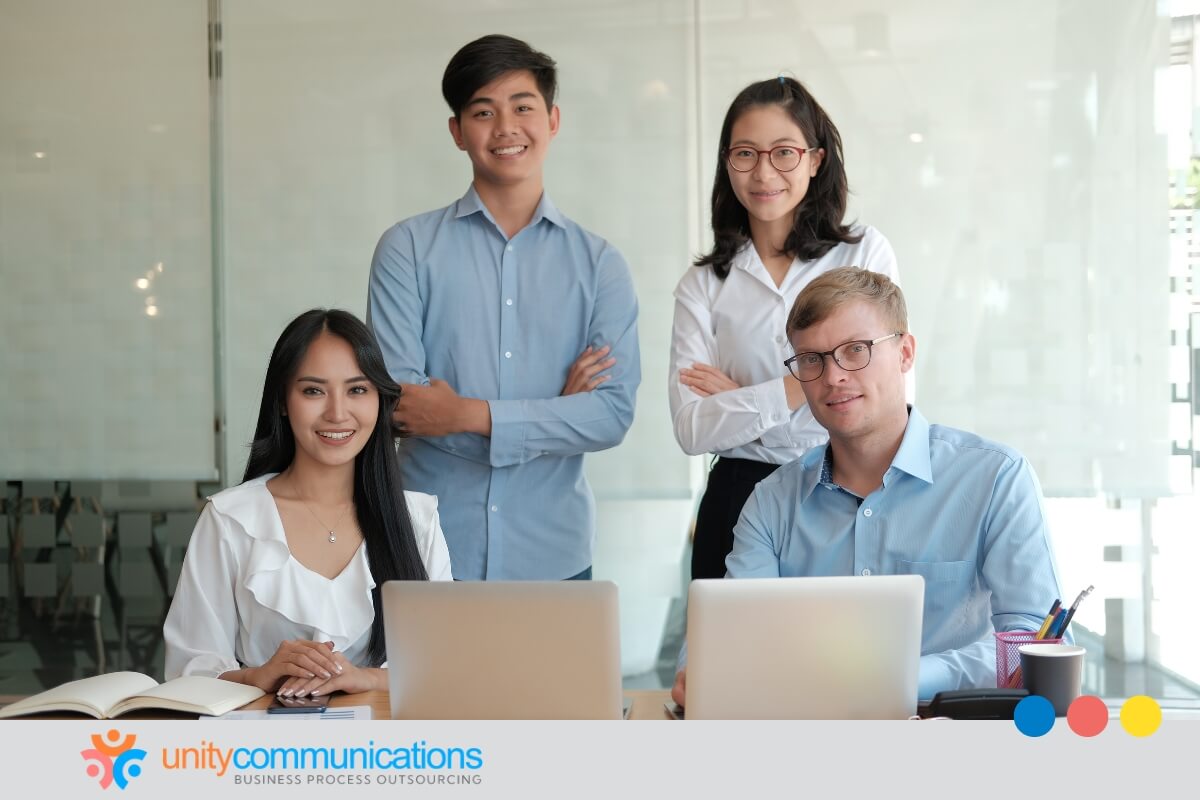 after-hours answering service companies - featured image