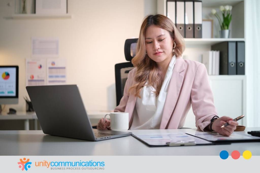 after hours answering service cost - featured image