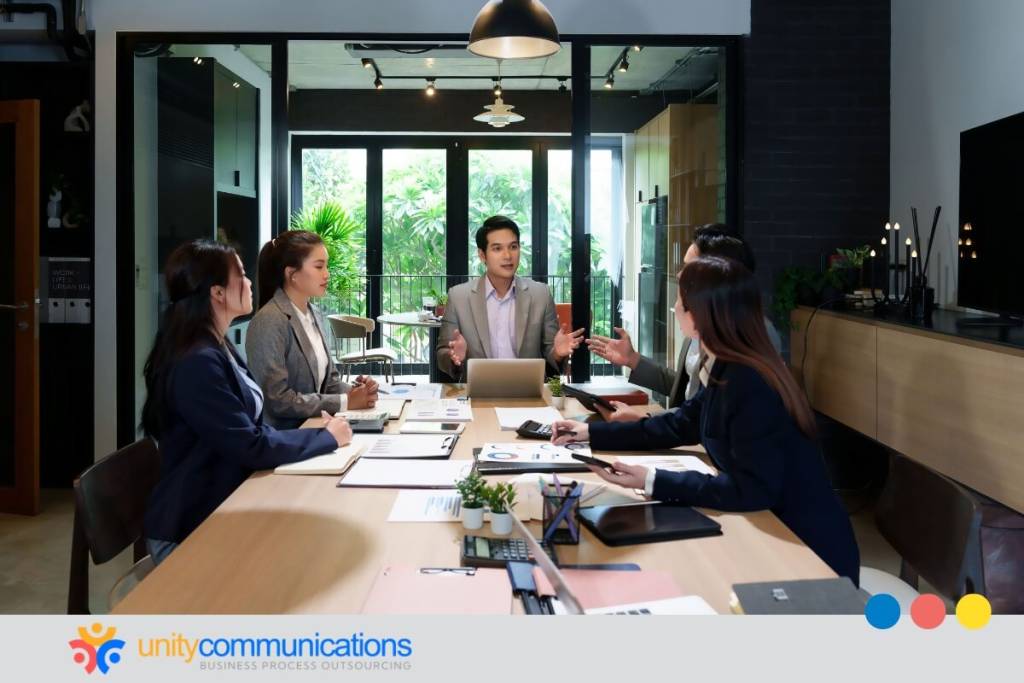 outsourced answering service​ - featured image