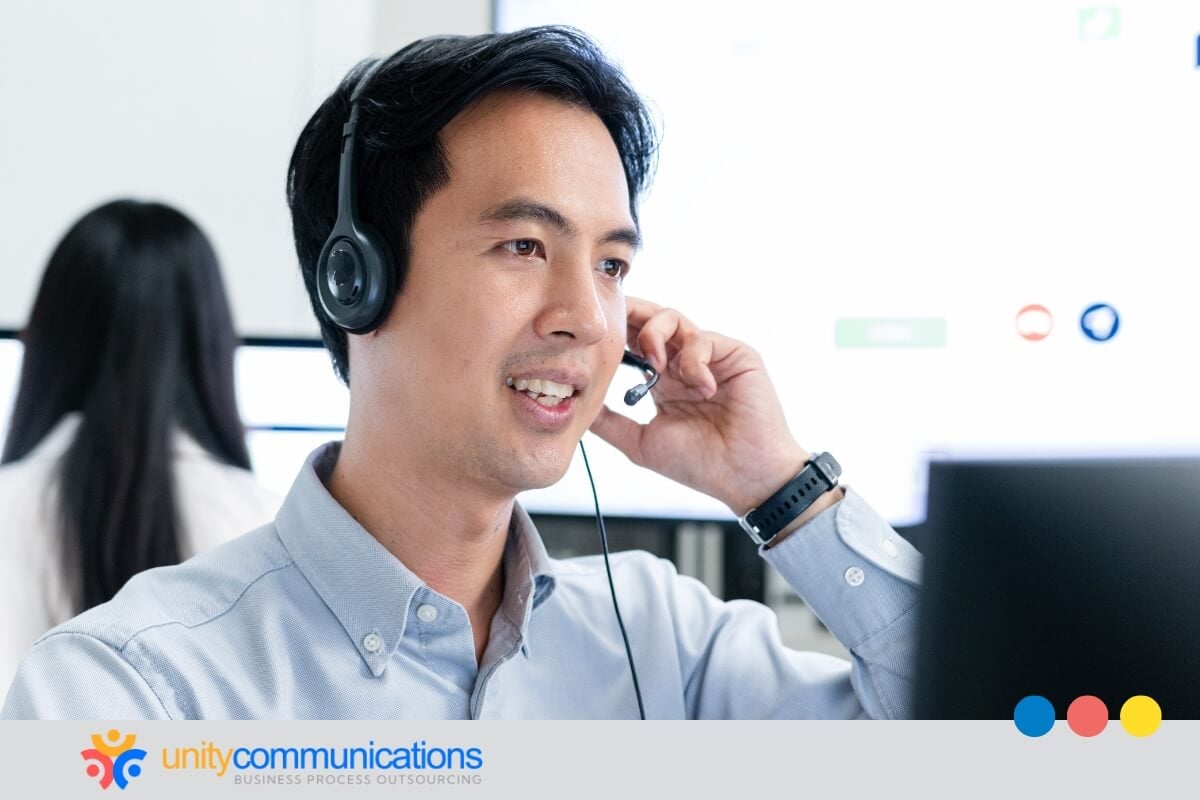 How can AI receptionists and human expertise improve customer support