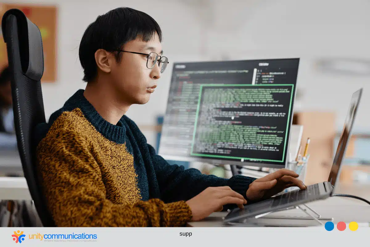 In-House or Outsourced SaaS Help Desk Why the Real Answer Is Both